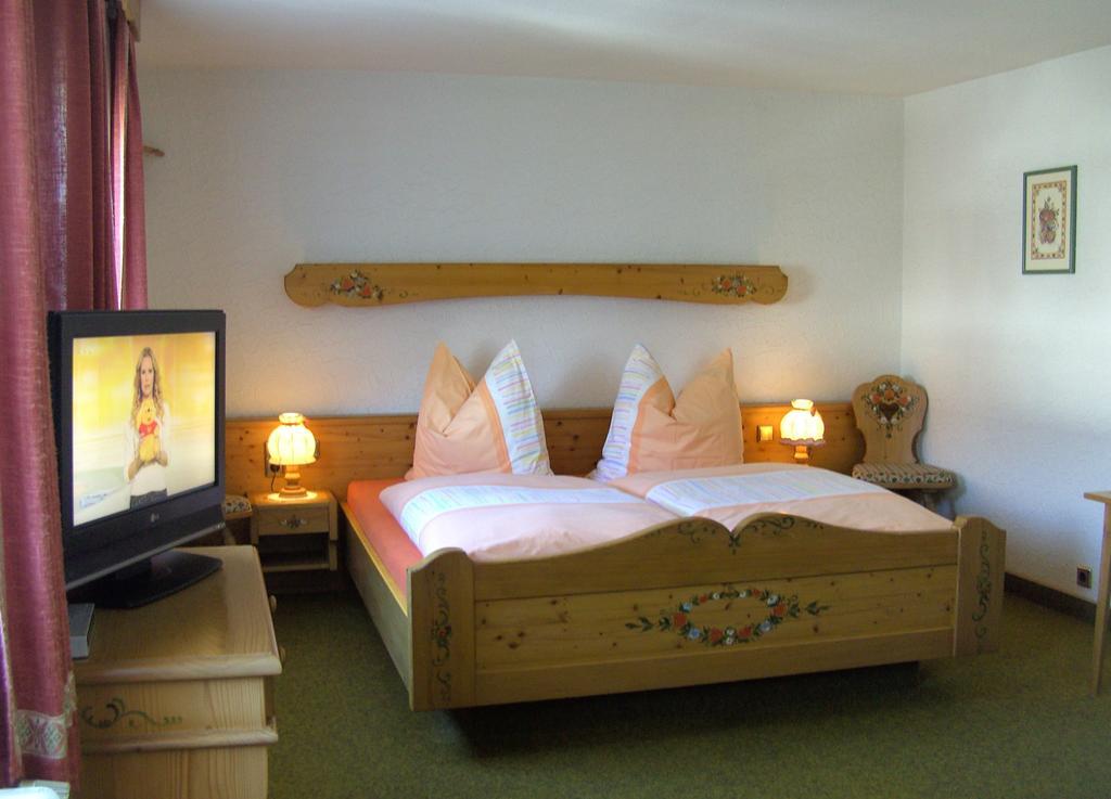 Hotel Restaurant Schmidter Bauernstube Nideggen Dış mekan fotoğraf