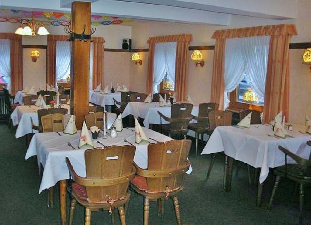 Hotel Restaurant Schmidter Bauernstube Nideggen Dış mekan fotoğraf