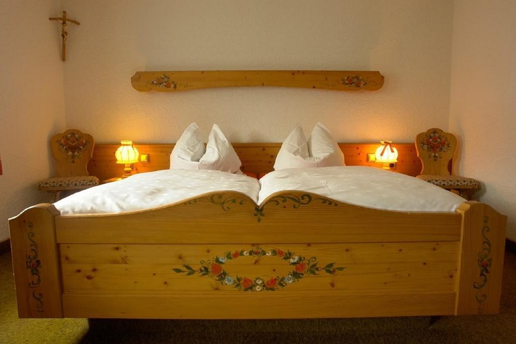 Hotel Restaurant Schmidter Bauernstube Nideggen Dış mekan fotoğraf
